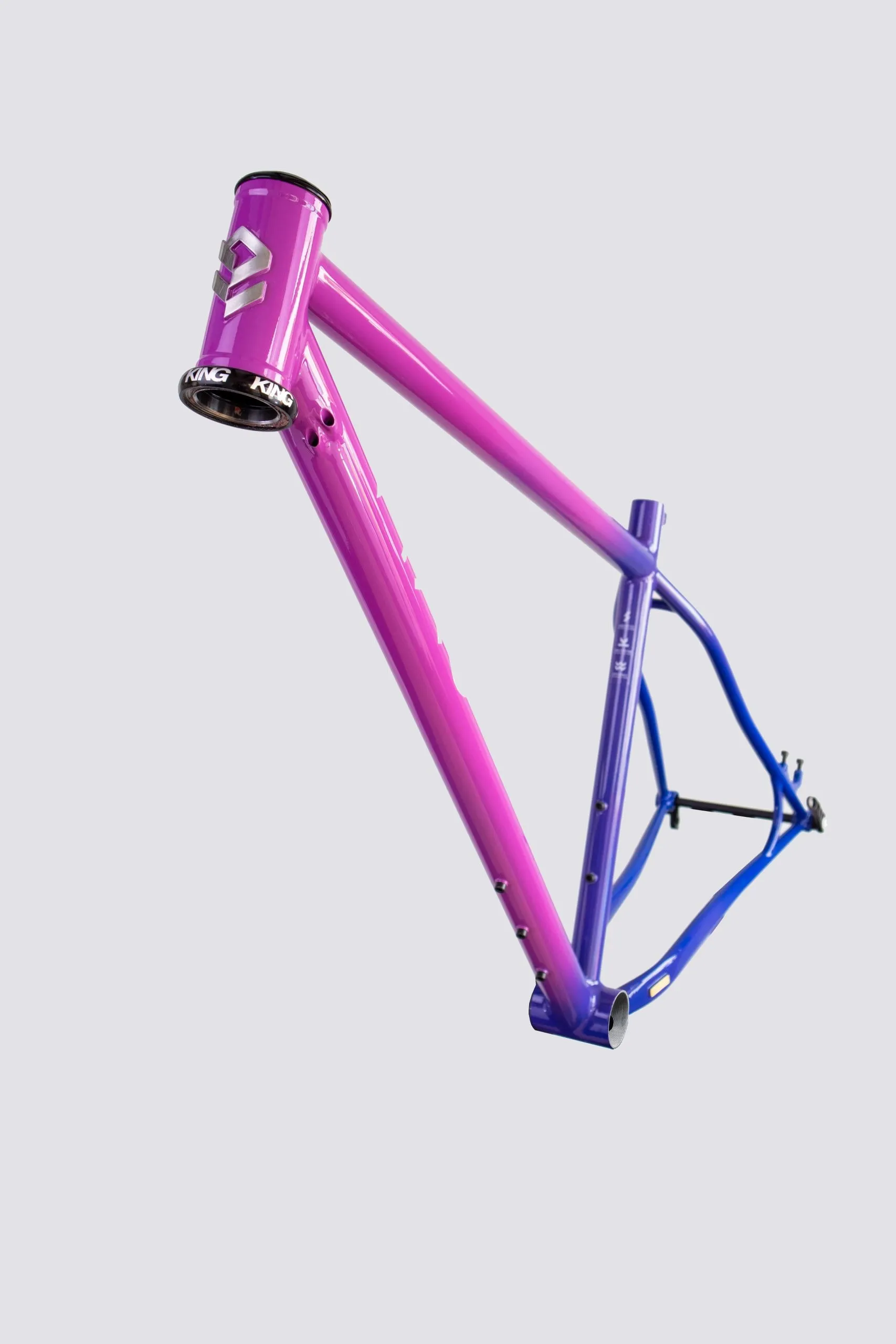 Detalle de ruedas y cockpit de Oxia Babieca