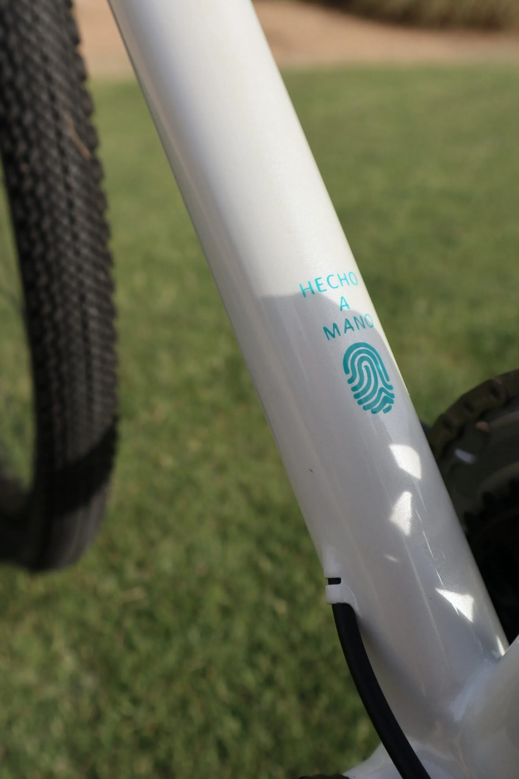 Oxia Corremundos detalle 05