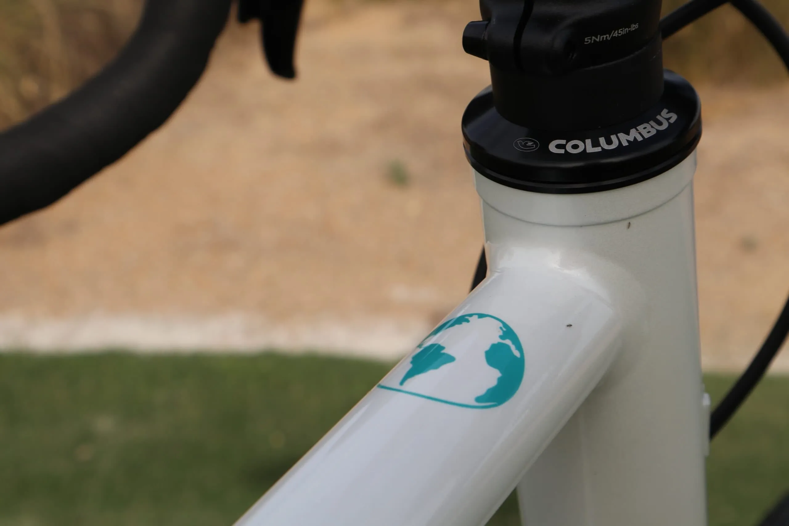 Oxia Corremundos detalle 07