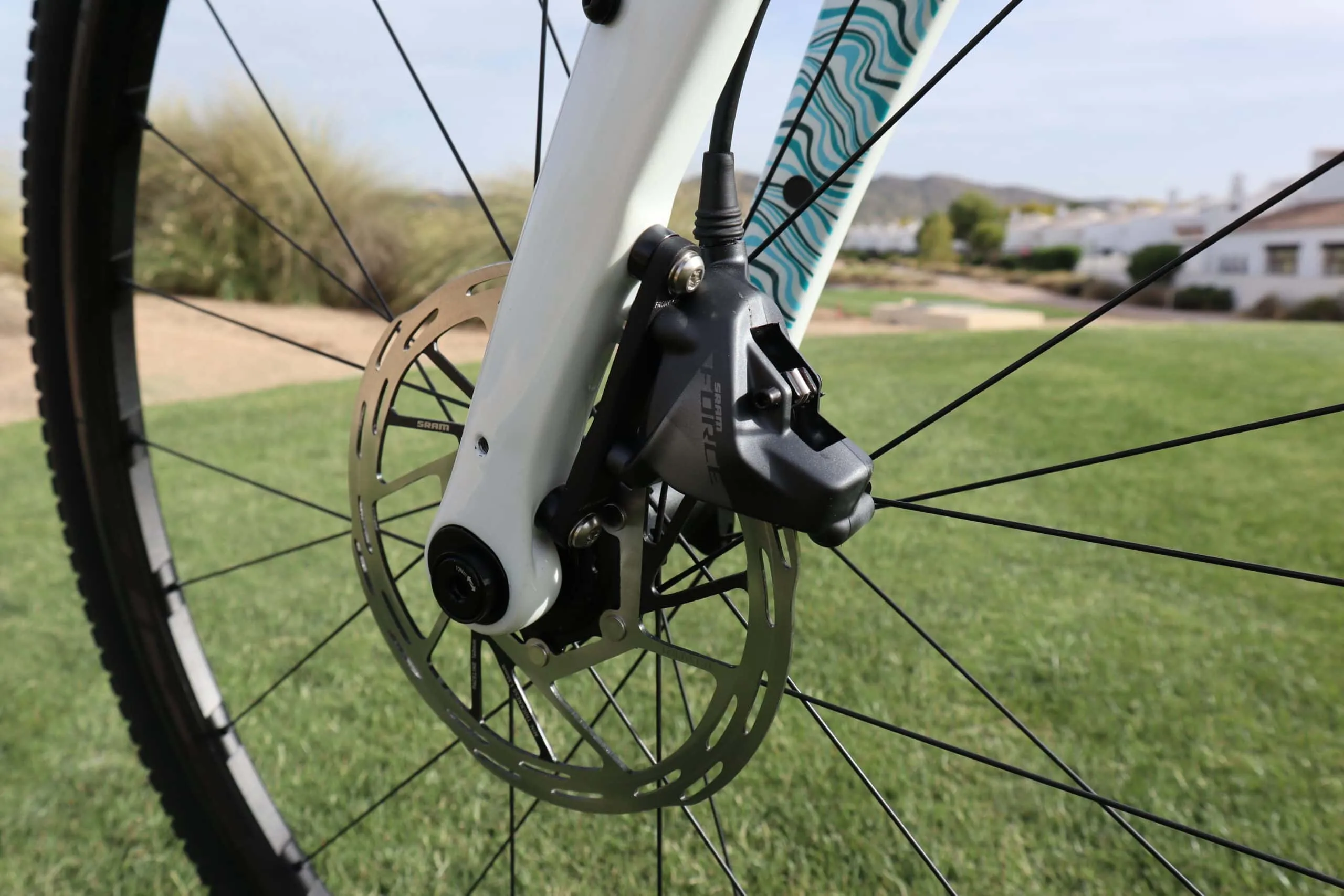 Oxia Corremundos detalle 08