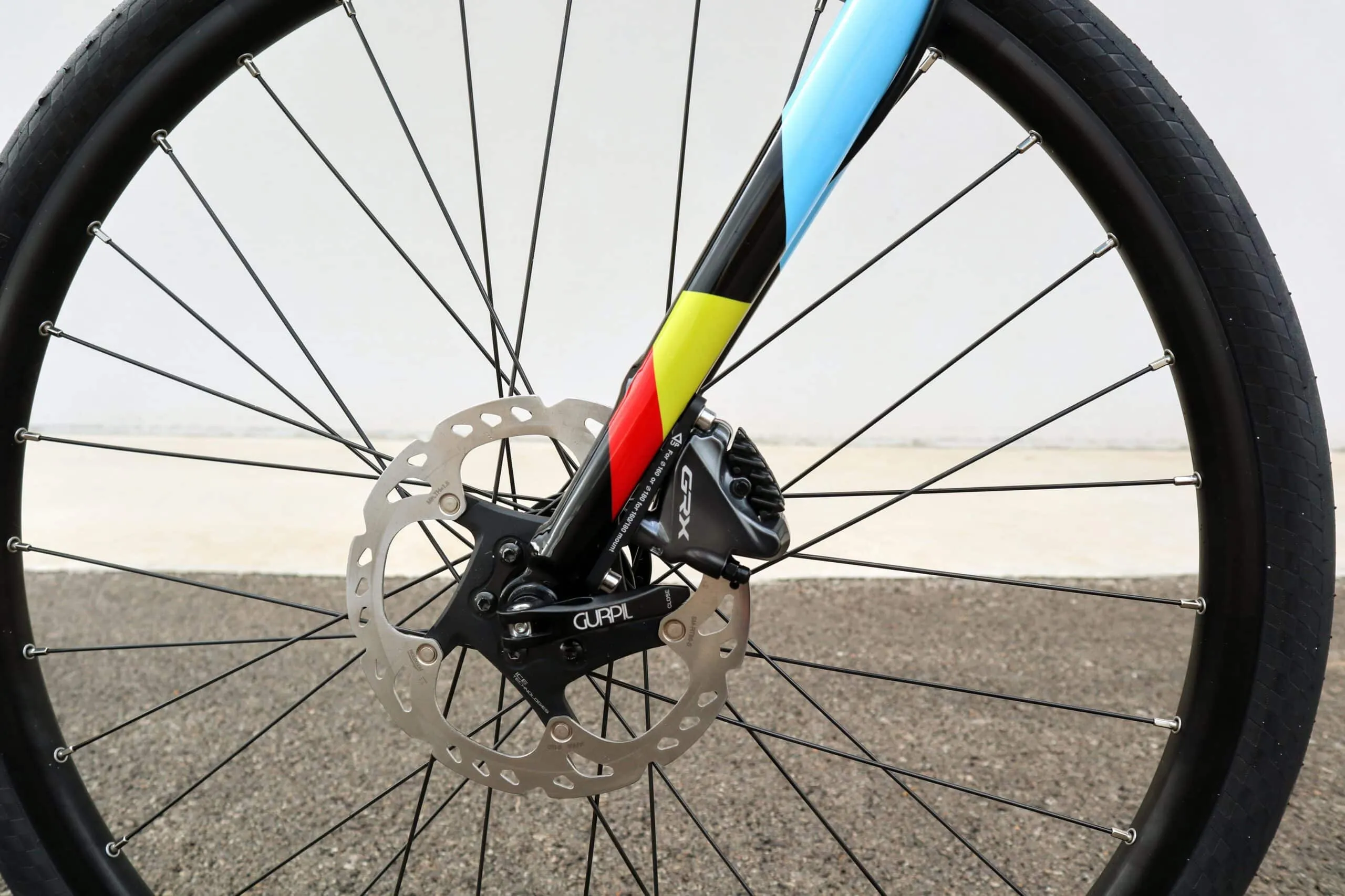 Oxia Don't Touch Me detalle 09