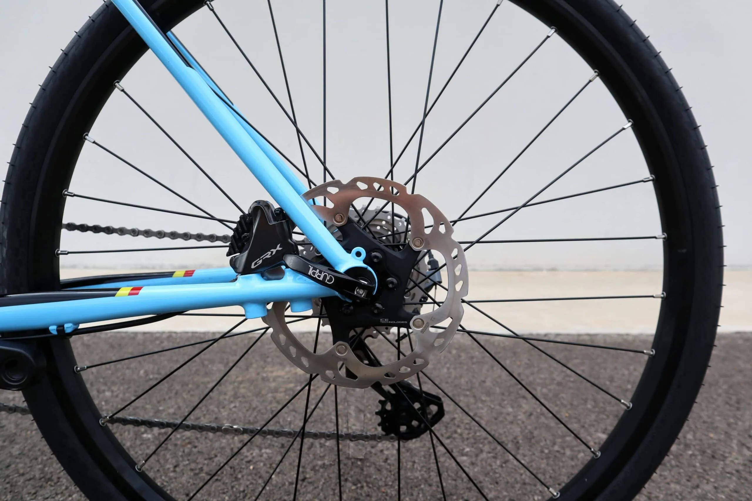 Oxia Don't Touch Me detalle 28