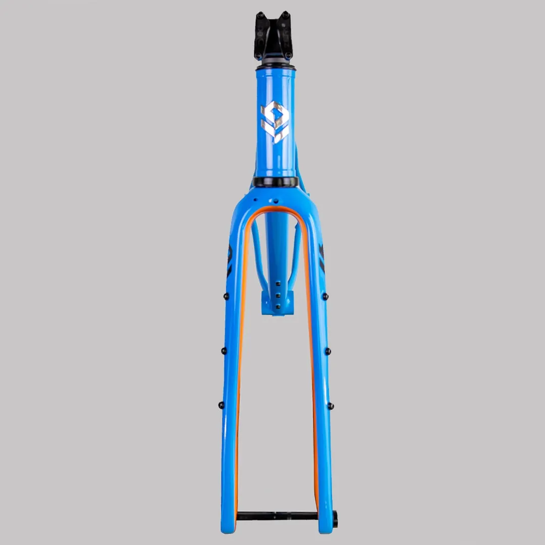 Detalle del montaje de Oxia Grat Leonardi Racing