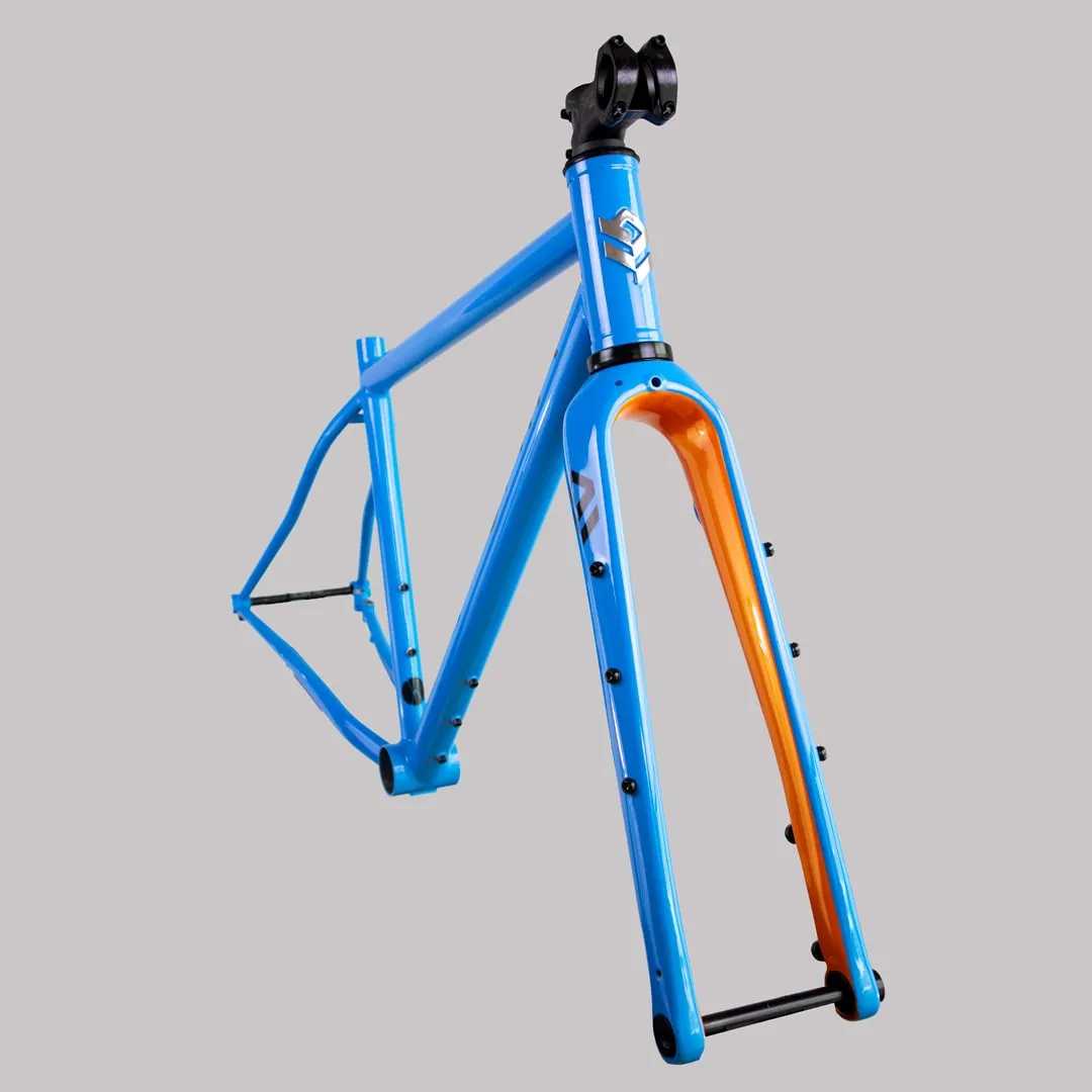 Detalle de ruedas y cockpit de Oxia Grat Leonardi Racing