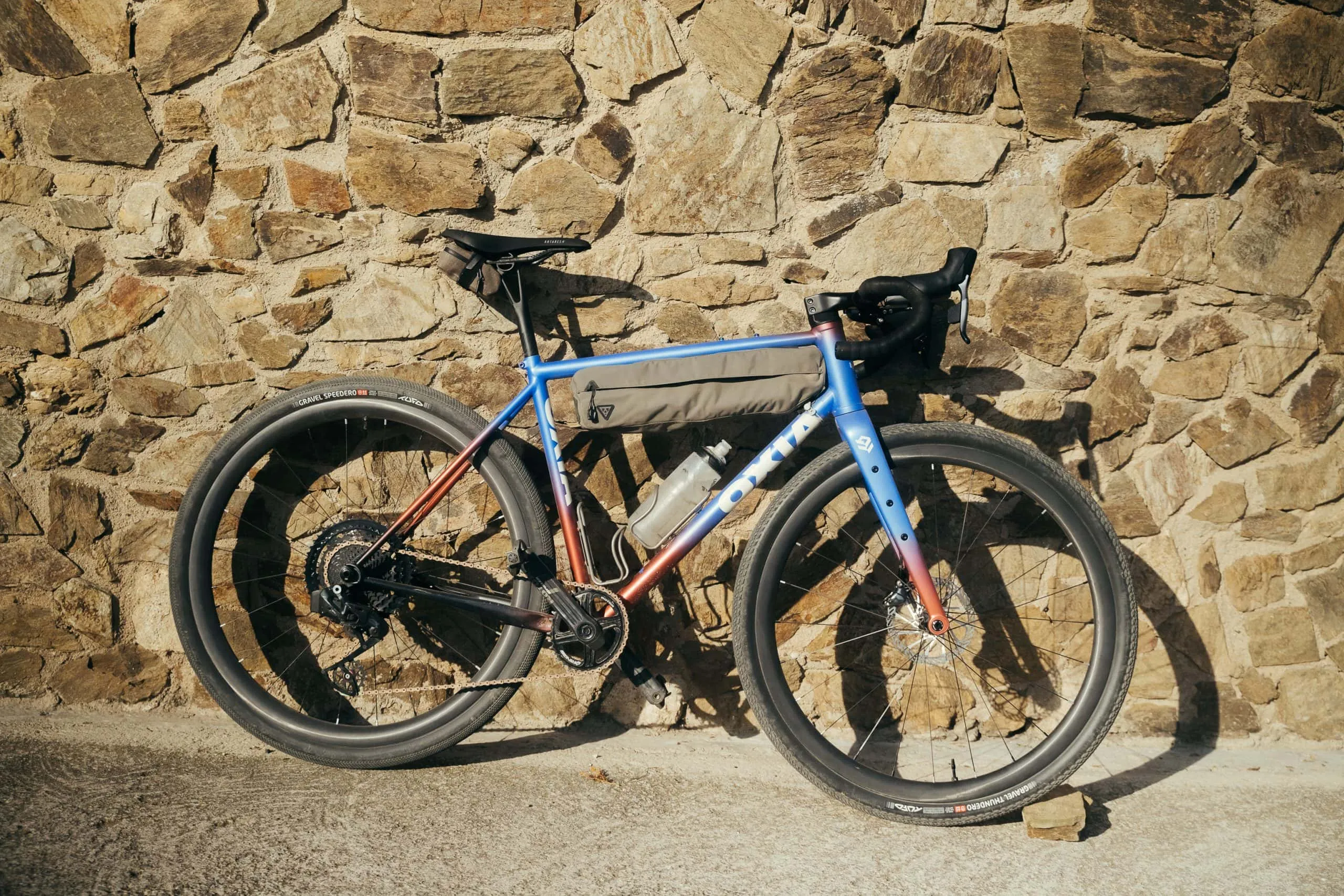 Oxia TheTraka560 detalle 01