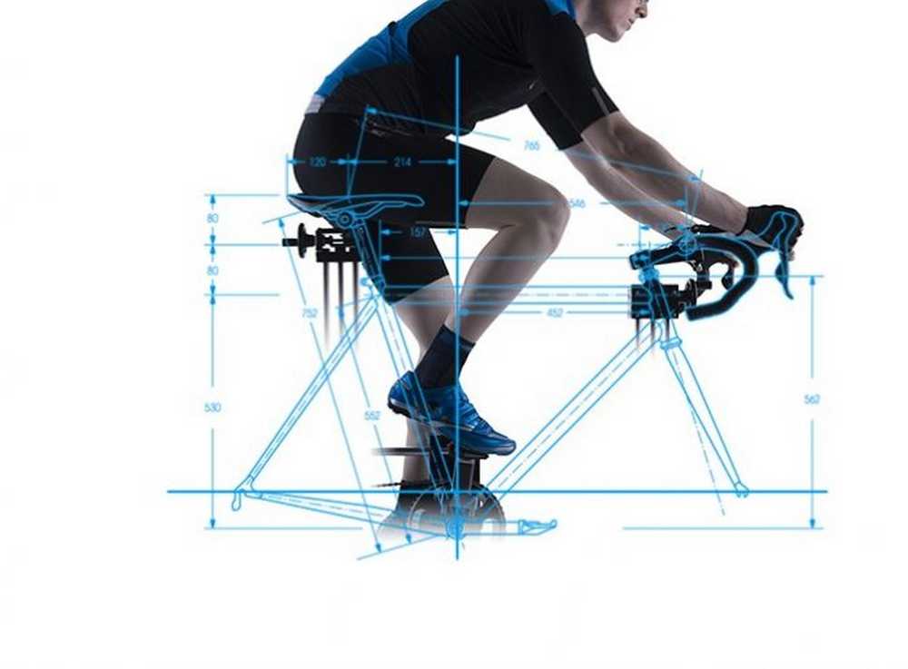 Sesión de bike fitting con un estudio biomecánico profesional