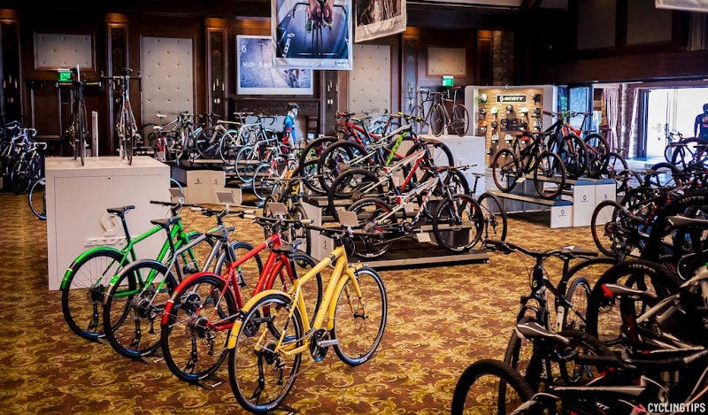 Showroom de bicicletas de gran serie